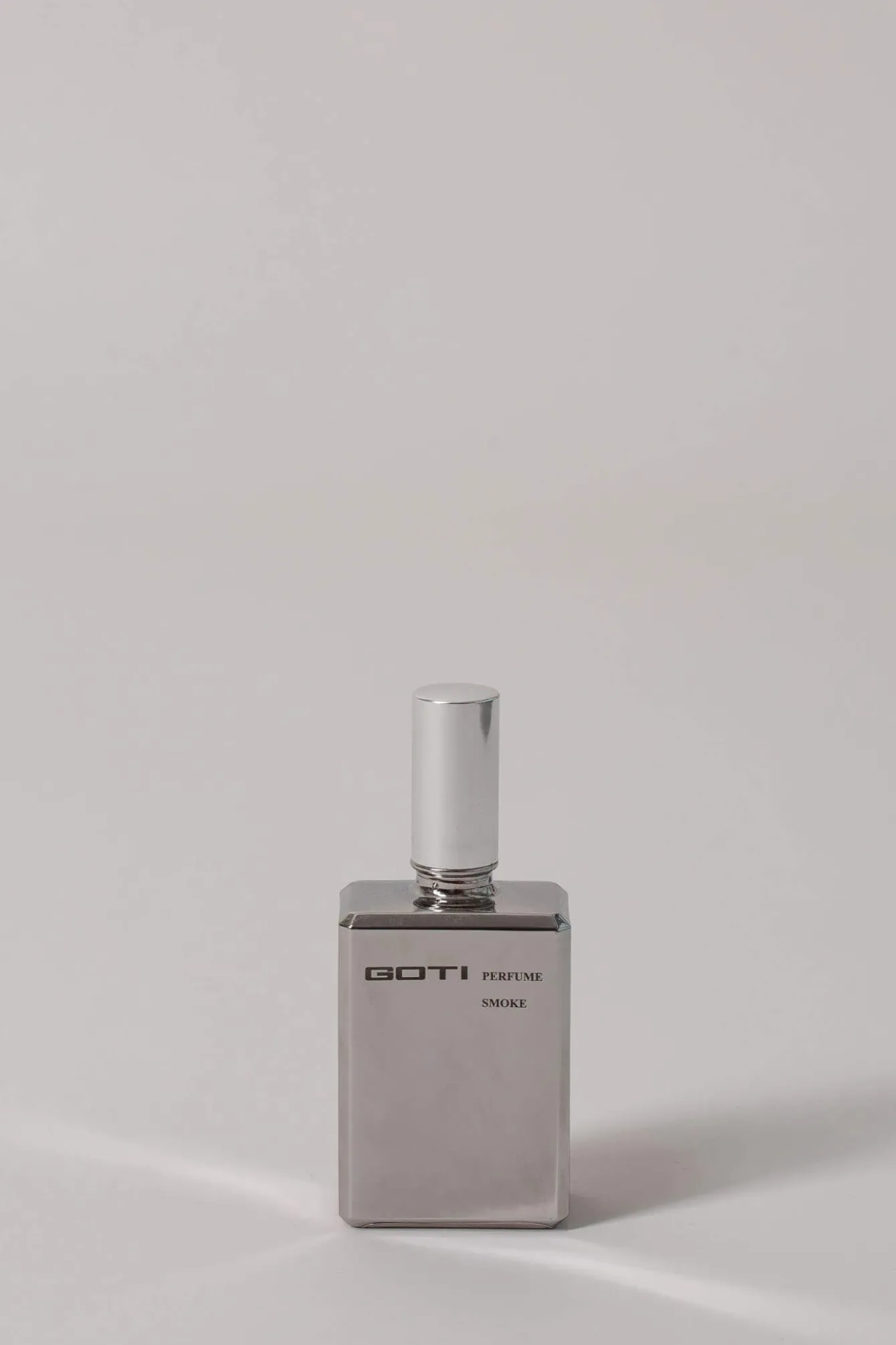 Goti Scent of Goti smoke glass 100 ml - LABELS