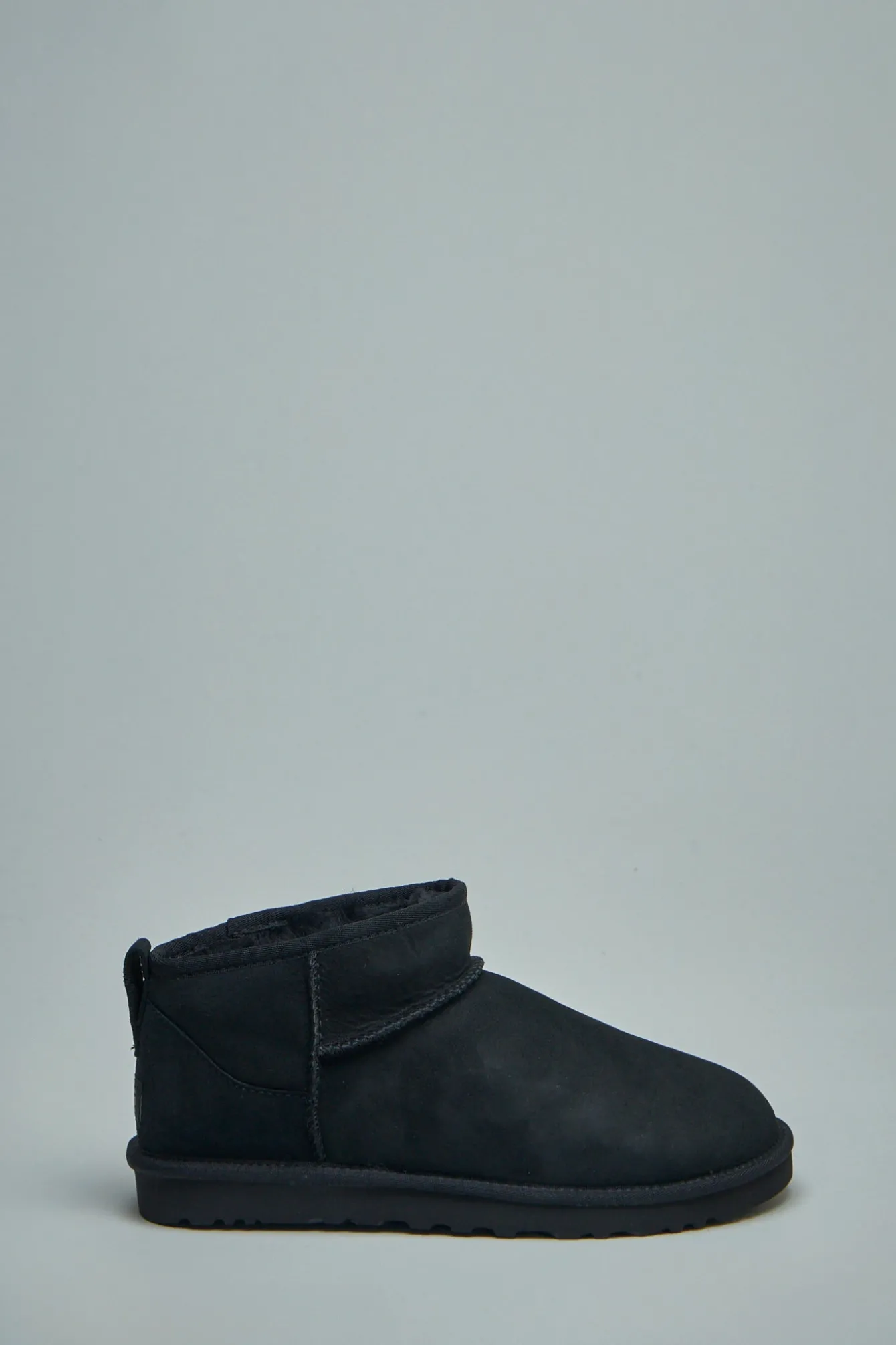 UGG Classic Ultra Mini - LABELS