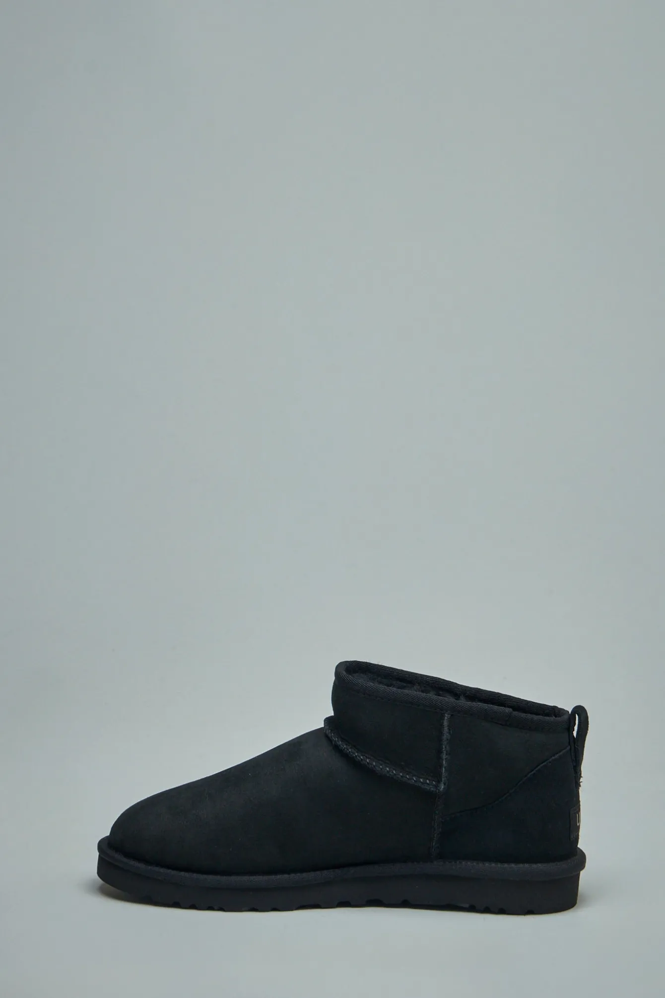 UGG Classic Ultra Mini - LABELS