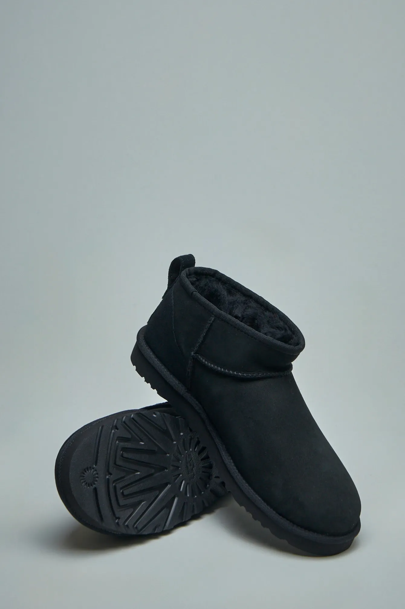 UGG Classic Ultra Mini - LABELS