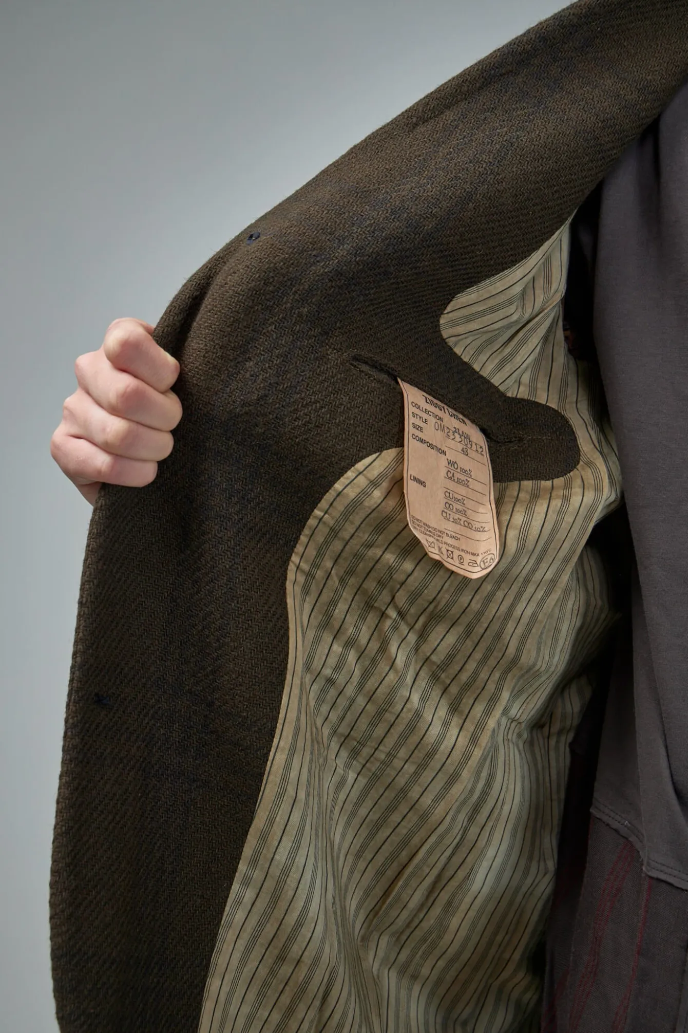 Ziggy Chen Single Breasted Blazer With Scholar Print - LABELS